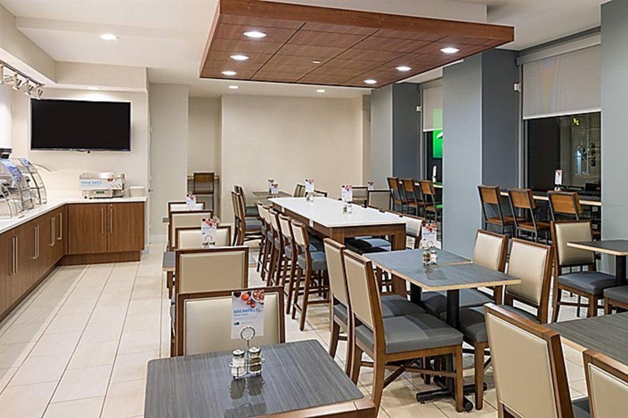 Holiday Inn Express New York City Chelsea, An Ihg Hotel Εξωτερικό φωτογραφία